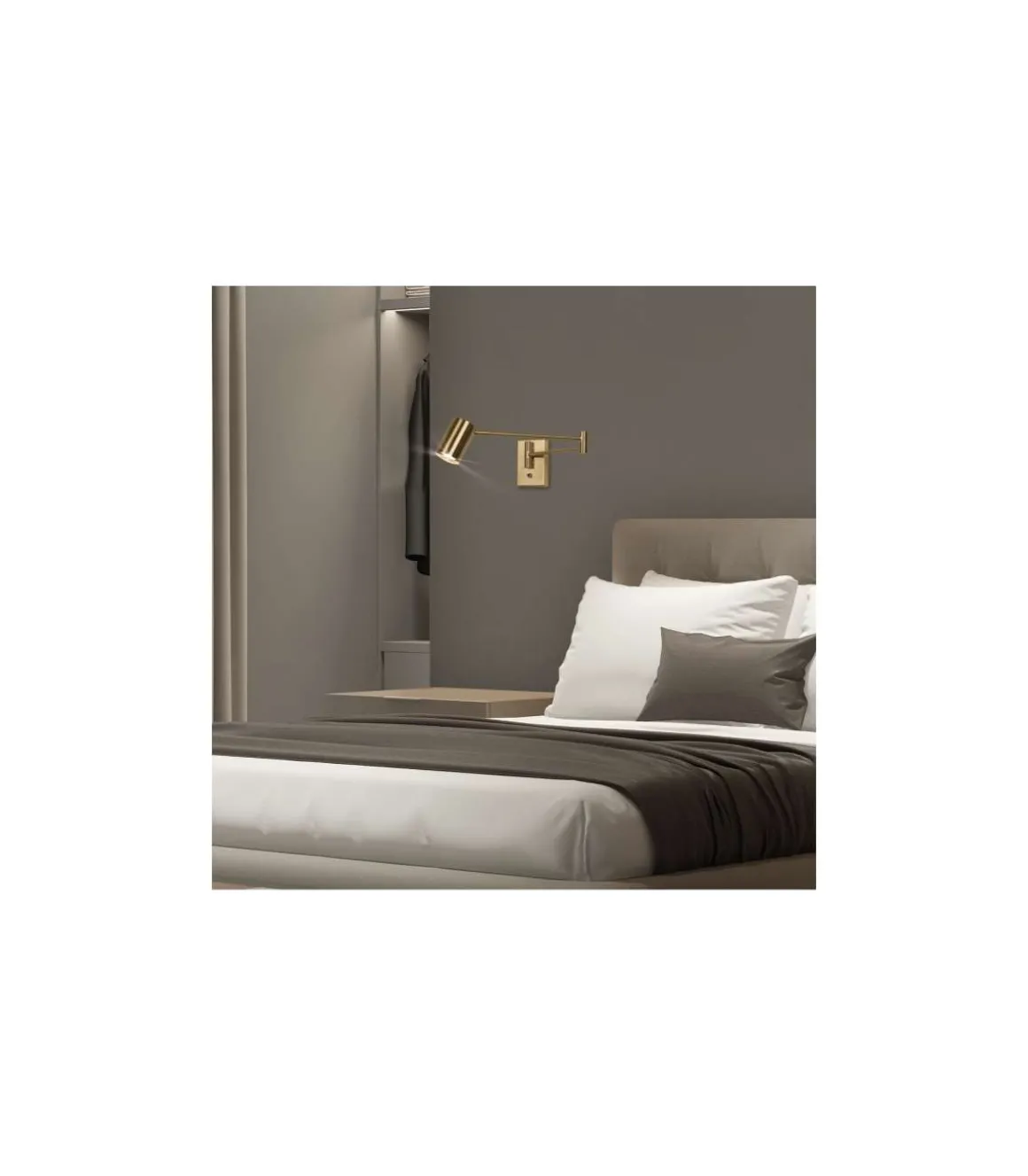 Aplique de pared led modelo Romeo acabado latón, 8cm(ancho) 63cm (fondo) 12cm(alto).