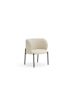 Butaca modelo Mogi tapizada en tela color beige, 65cm(ancho) 74/44cm(alto) 60cm (largo)