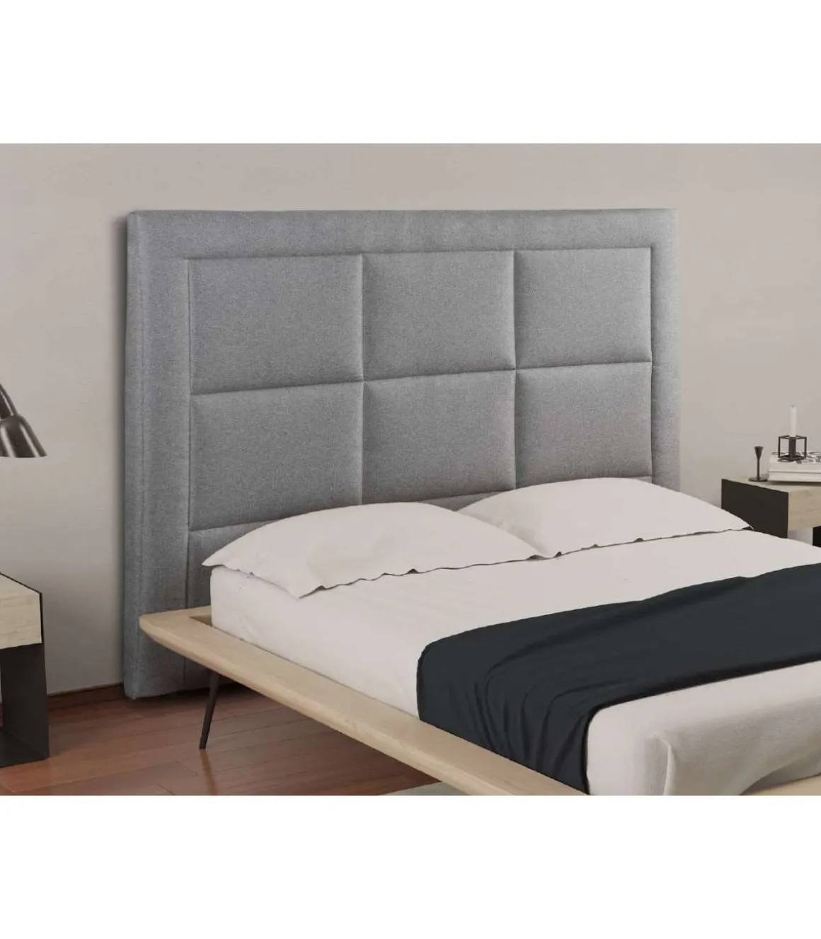 Cabecero Napoles tapizado en tela antimanchas gris. 130 cm (alto), 160 cm (ancho), 7 cm (fondo).