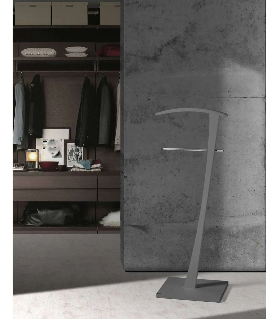 Galan 310 herraje cromo satinado lacado gris, 115cm(alto) 48cm(ancho) 28cm(largo)