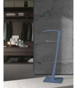 Galan 310 herraje cromo satinado lacado azul, 115cm(alto) 48cm(ancho) 28cm(largo)
