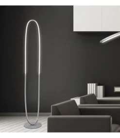 Lámpara led de pie para salón cromo modelo Mya, 162 cm(alto) 29 cm(ancho)18 cm(fondo).