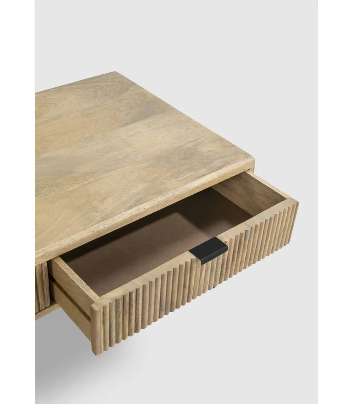 Mesa de centro Michel acabado madera de mango, 45cm(alto) 120cm(ancho) 60cm(fondo).