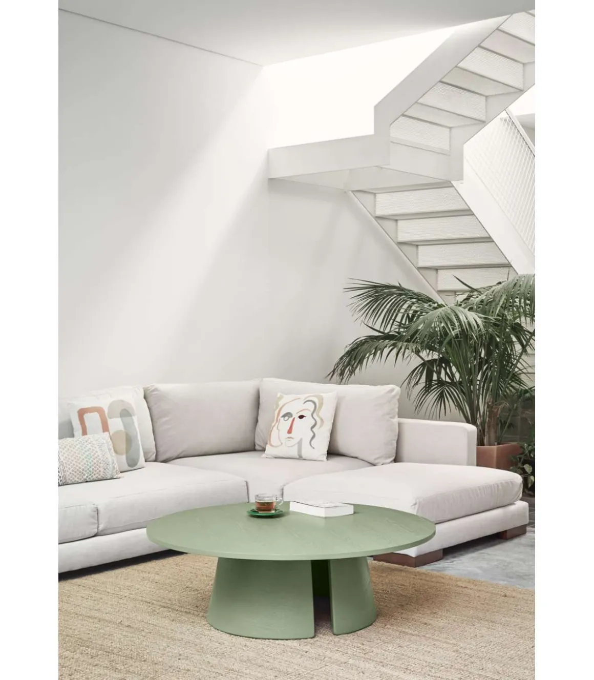 Mesa de centro modelo Cep varios acabado verde, 110cm(ancho) 36.5cm(alto) 110cm (largo)