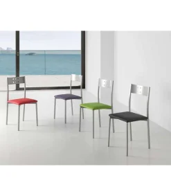 Pack de 4 sillas Alicia en polipiel beige, 41 x 47 x 86 cm (largo x alto x ancho)