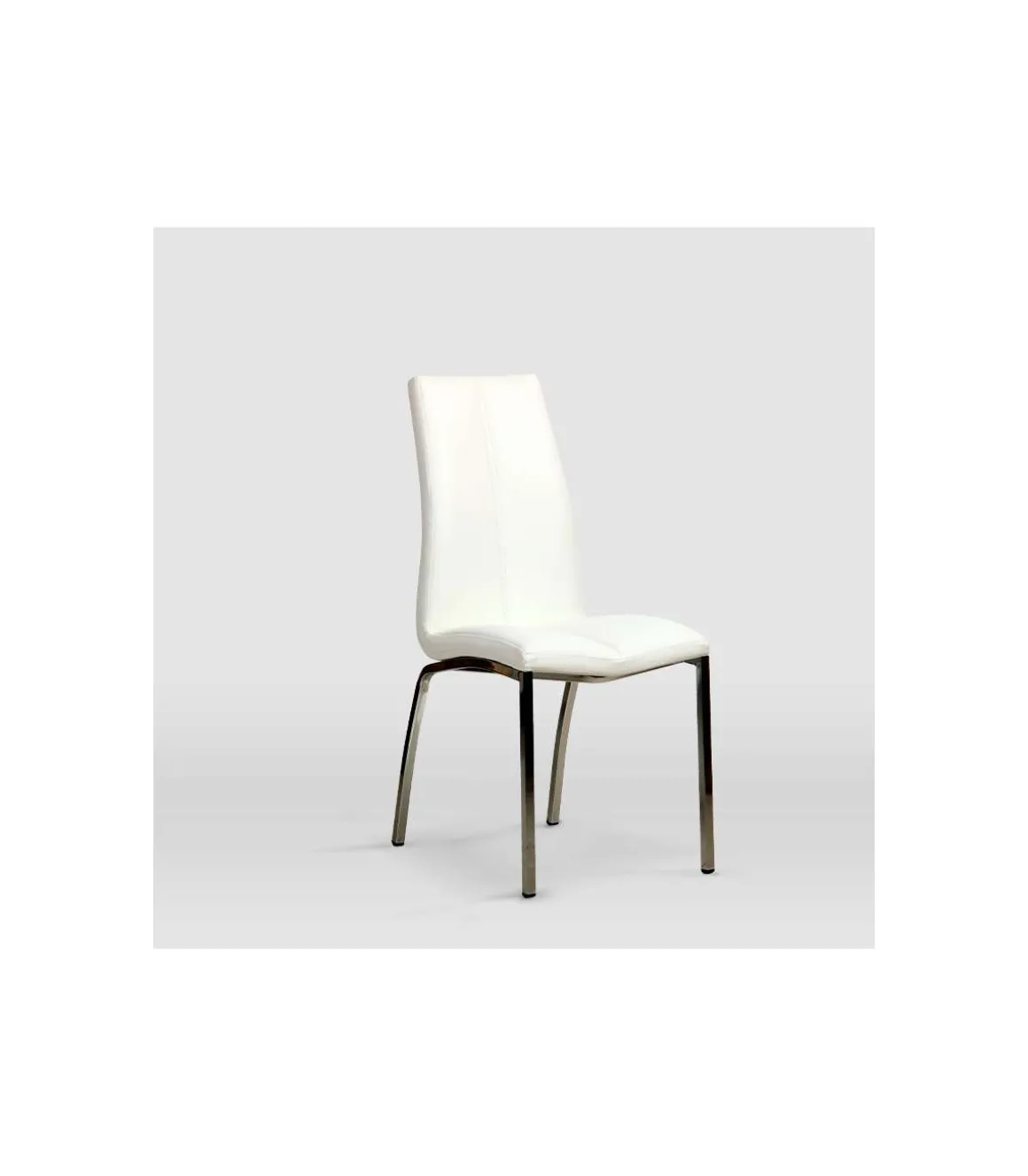 Pack de 4 sillas modelo Marian tapizadas en piel sintetica blanca, 43cm(ancho ) 94cm(altura) 59cm(fondo)