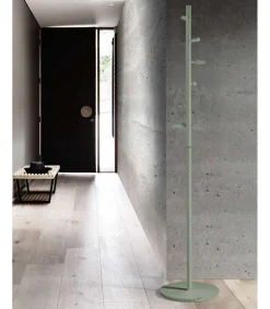 Perchero moderno mod. 401 herrajes cromo satinado lacado verde, 185 cm(alto)35 cm(ancho)35 cm(largo)