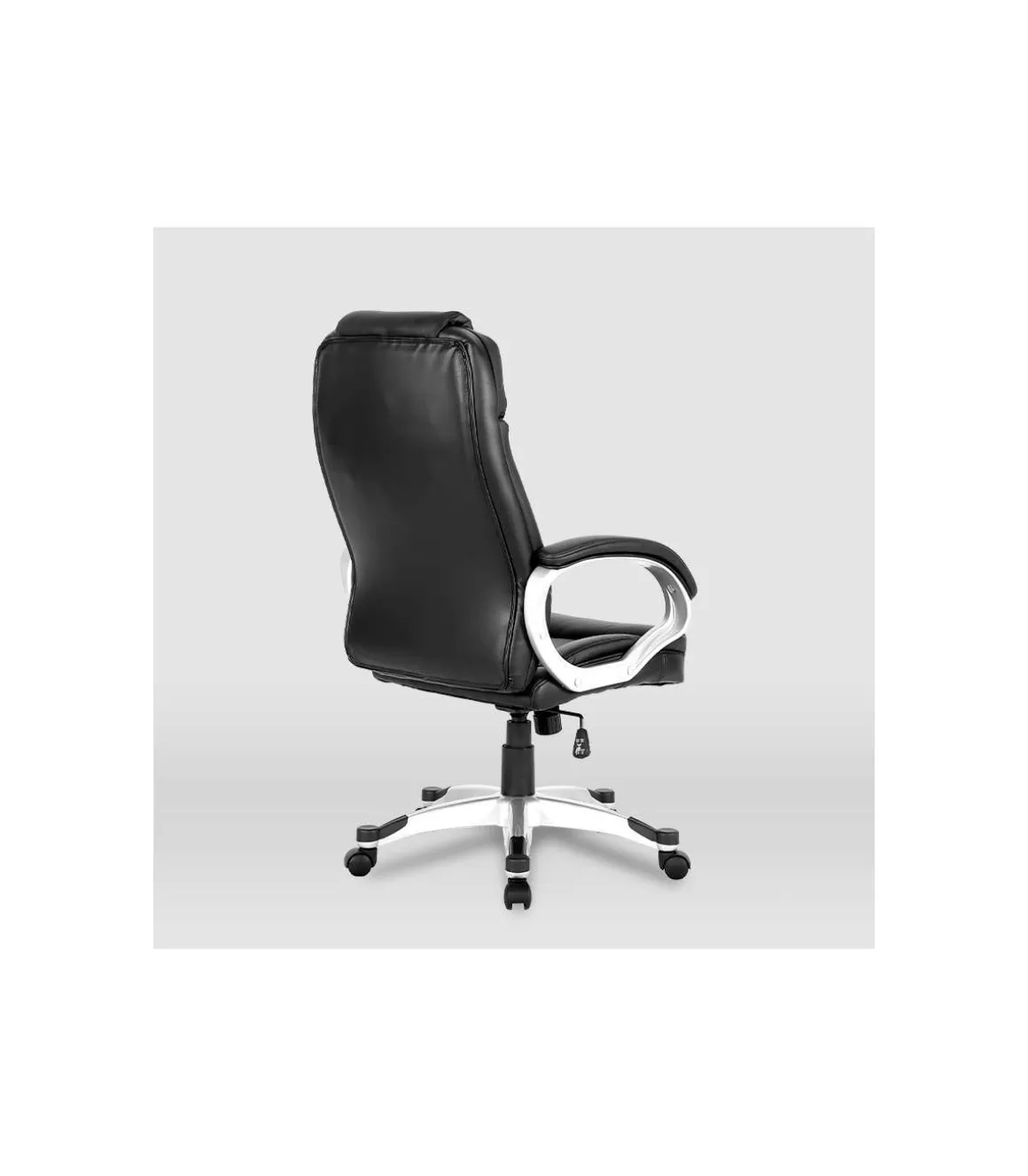 Silla de oficina Elisabeth en piel sintética negra. Alto: 115.5/125.5cm Ancho: 64.5cm Fondo: 70.5cm.